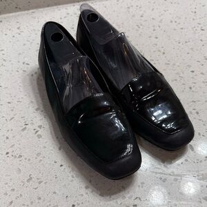 Donald J Pliner Black patent leather accent Loafers Square toe work comfy SZ 7.5
